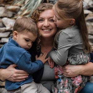 Meet your Posher, Cynthia